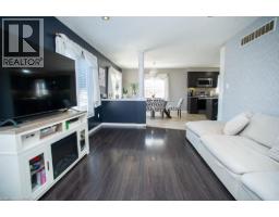 48 NIGHTINGALE Drive - 14