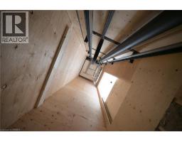 51 WOODHOUSE Avenue - 26