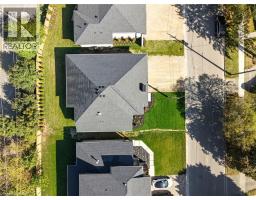141 PARKSIDE Drive - 43