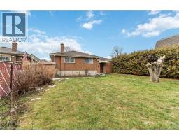 16 PARIS Road - 47