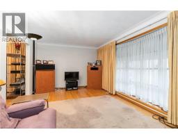 16 PARIS Road - 7