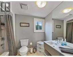 138 COCKSHUTT Road - 17