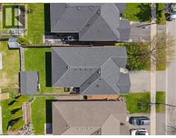 60 ST. PATRICK S Drive - 35