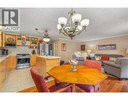 14 THISTLEDOWN Drive - 10