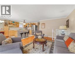 14 THISTLEDOWN Drive - 8