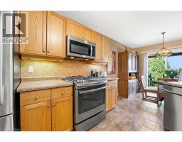 26 COBBLESTONE Drive - 13