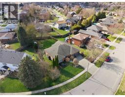46 VICTOR Boulevard - 33