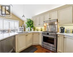 46 VICTOR Boulevard - 4