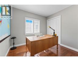 20 ZAVARELLA Court - 32