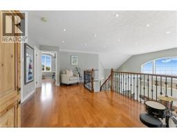 20 ZAVARELLA Court - 33