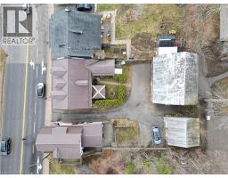 142 GRAND RIVER Street N - 36