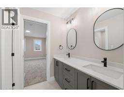 102 OAK Avenue - 25
