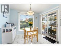 21 GARDEN Crescent - 20