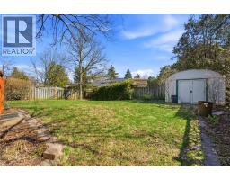 21 GARDEN Crescent - 31