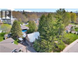 6 CHURCHILL Drive - 39