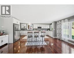 25 HAMMOND Road - 29