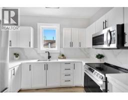 290 PARK Avenue - 13