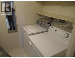 421 FAIRVIEW Drive UnitNo. 401 - 11