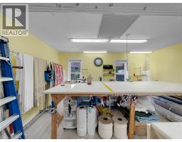 273-275 BRANT Avenue - 15