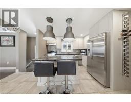 8 QUEENSWAY Drive - 13