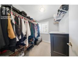 8 QUEENSWAY Drive - 23