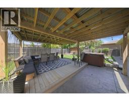 8 QUEENSWAY Drive - 3
