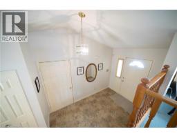 23 TRILLIUM Way - 3