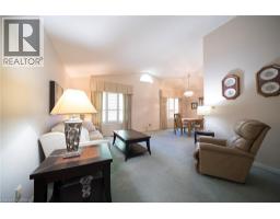 23 TRILLIUM Way - 4