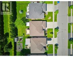 118 WILLITS Crescent - 34