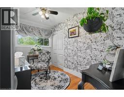 52 LORNE Avenue - 13