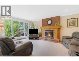 86 LYNDEN HILL Crescent - 16