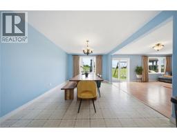 61 SUNNYSIDE Drive - 16