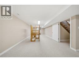 61 SUNNYSIDE Drive - 30