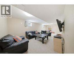 61 SUNNYSIDE Drive - 32