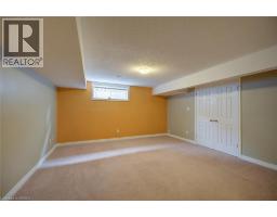 44 MCQUEEN Drive - 32