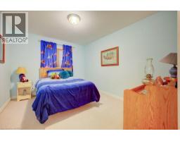 48 WILLOWDALE Crescent - 21