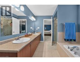 12 BARRETT Avenue - 21