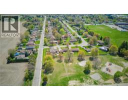 168 MONTCLAIR Crescent - 30