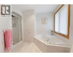 12 MACBRIDE Court - 20
