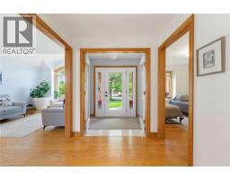 12 MACBRIDE Court - 32