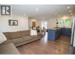 41 PINEHILL Drive - 8