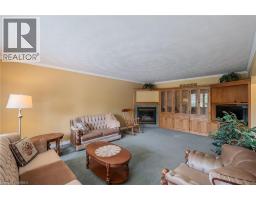 41 ROYAL OAK Drive - 18