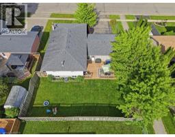 33 EDWARD Avenue - 38