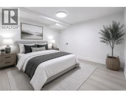 101 DUNSDON Street - 33