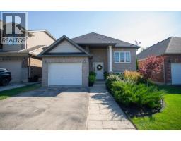 48 NIGHTINGALE Drive - 2