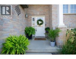 48 NIGHTINGALE Drive - 5