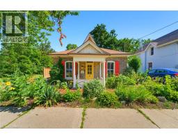 89 DUNDAS Street - 1