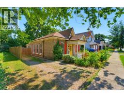 89 DUNDAS Street - 10