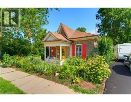 89 DUNDAS Street - 2