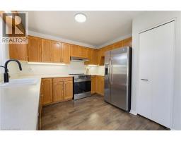 89 DUNDAS Street - 24